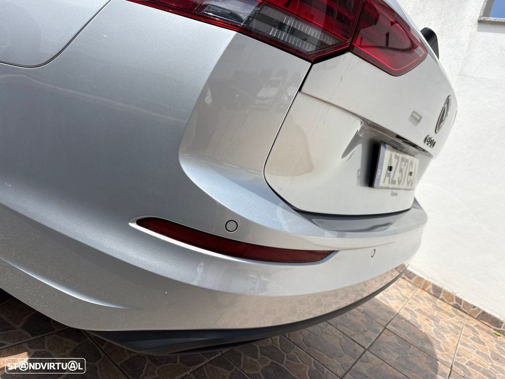 VW Golf Variant 2.0 TDi Conceptline - 5