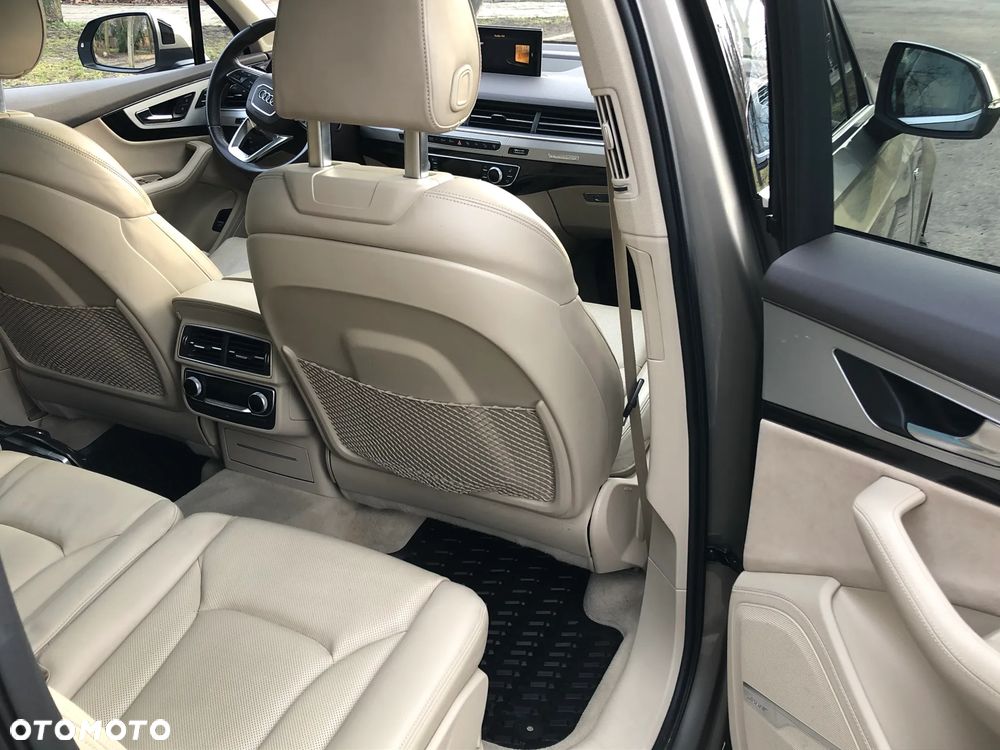 Audi Q7 3.0 TDI Quattro Tiptr - 10