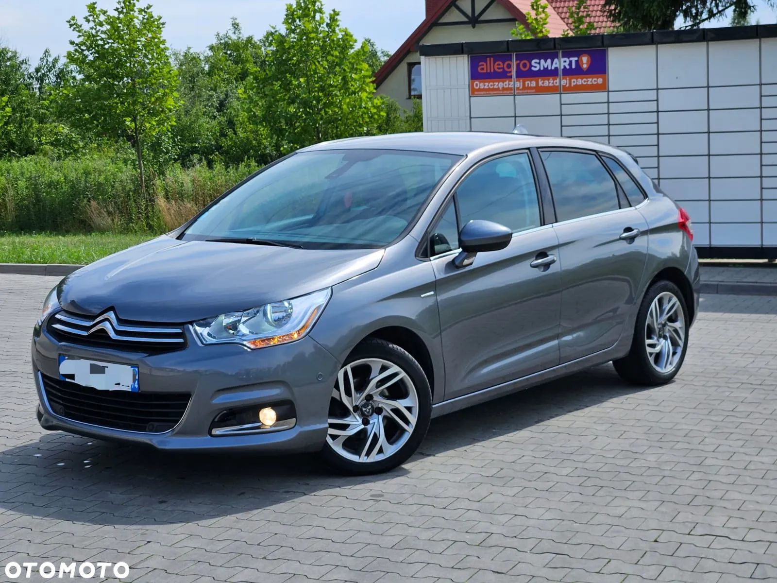 Citroën C4 HDi 110 Exclusive - 1