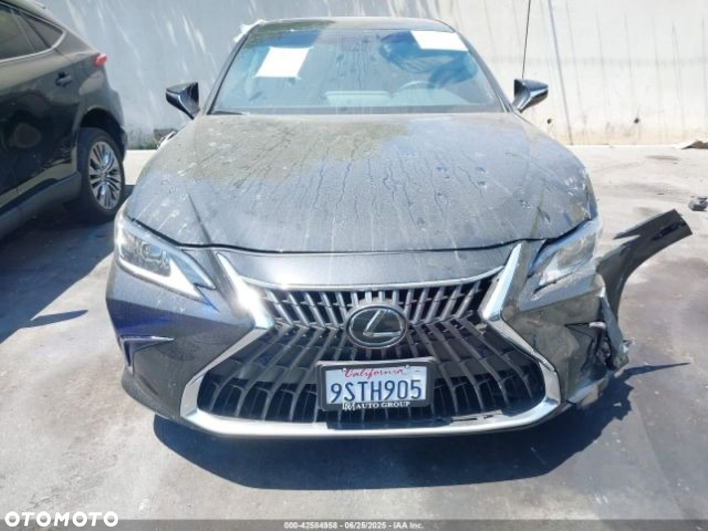 Lexus ES - 5