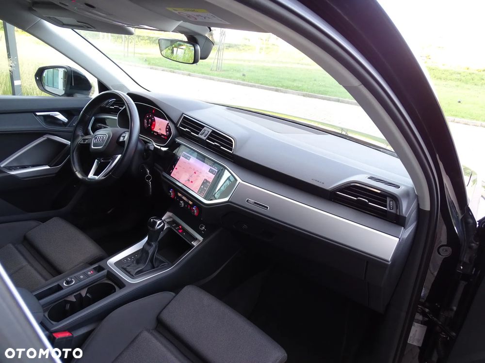 Audi Q3 - 19