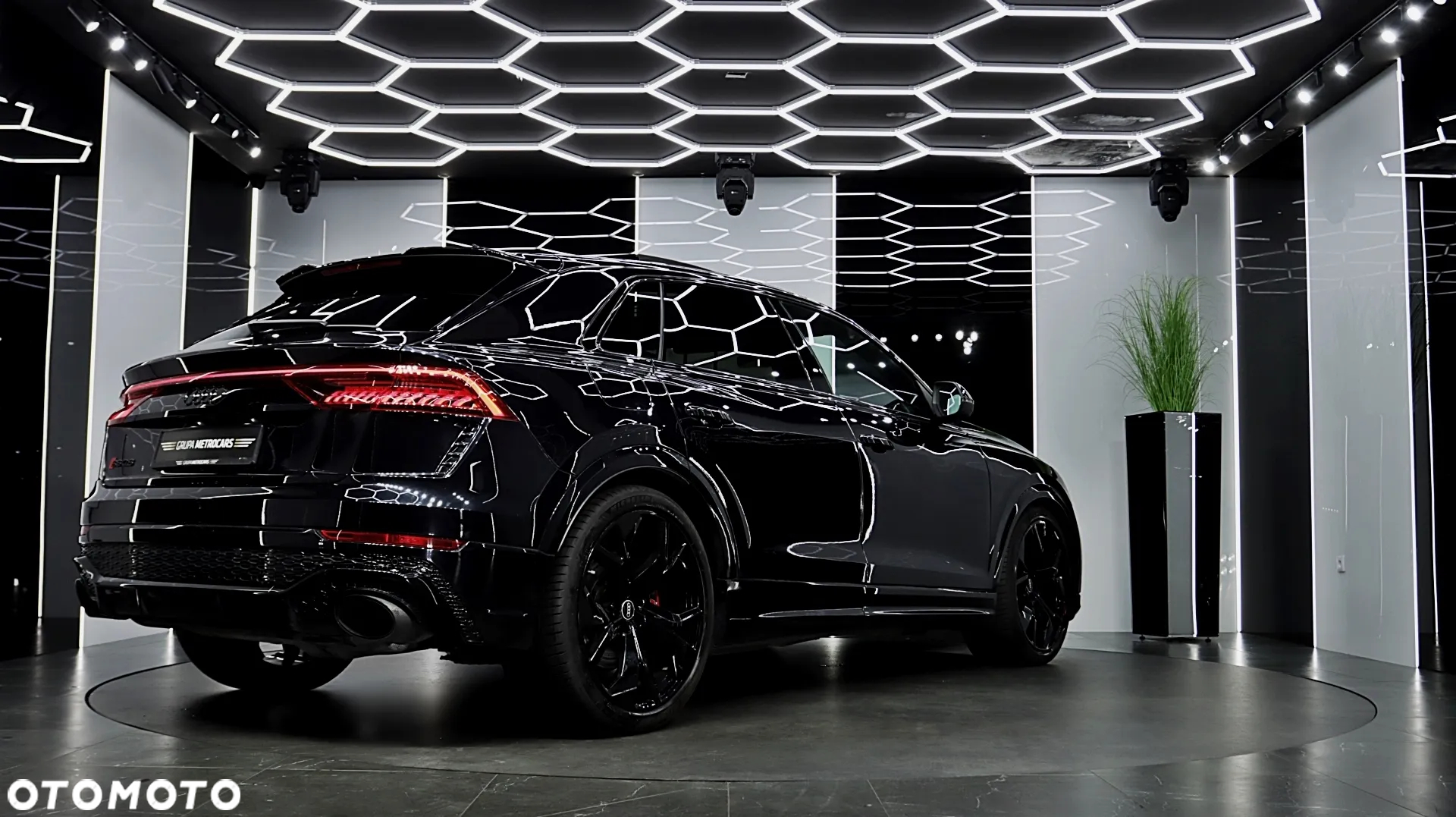 Audi RS Q8 RSQ8 TFSI Quattro Tiptronic - 10