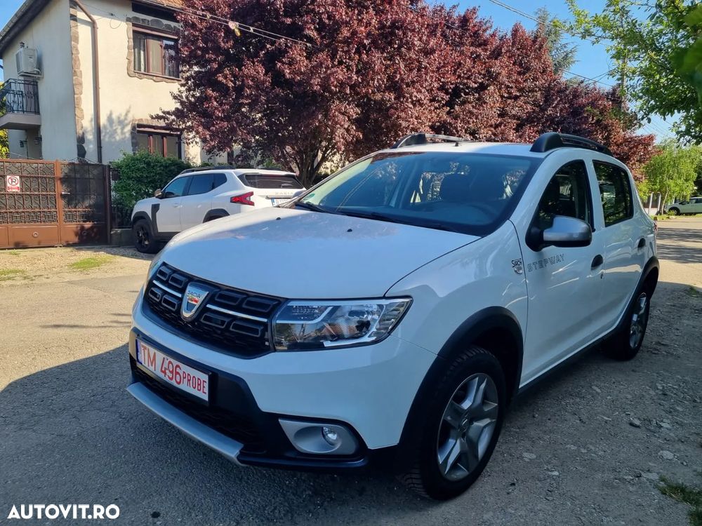 Dacia Sandero 0.9 90CP Stepway - 1