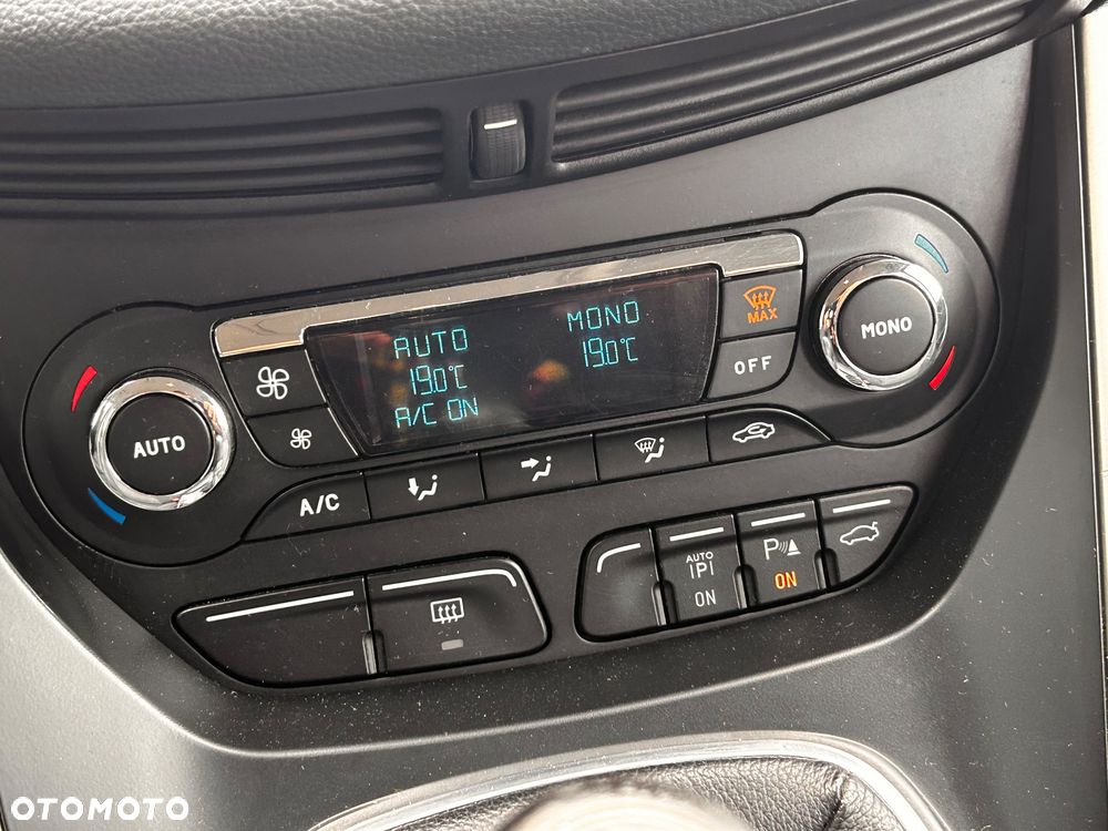 Ford Grand C-MAX 1.6 Ti-VCT Titanium - 29