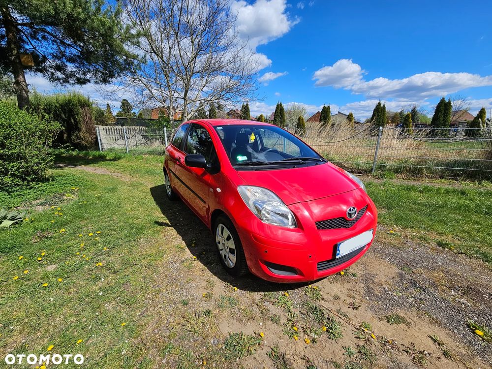 Toyota Yaris 1.33 Luna - 2