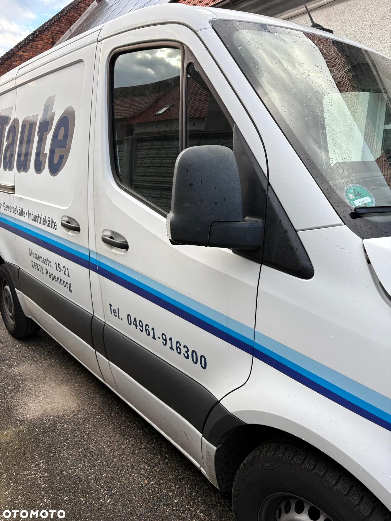 Mercedes-Benz Sprinter - 4