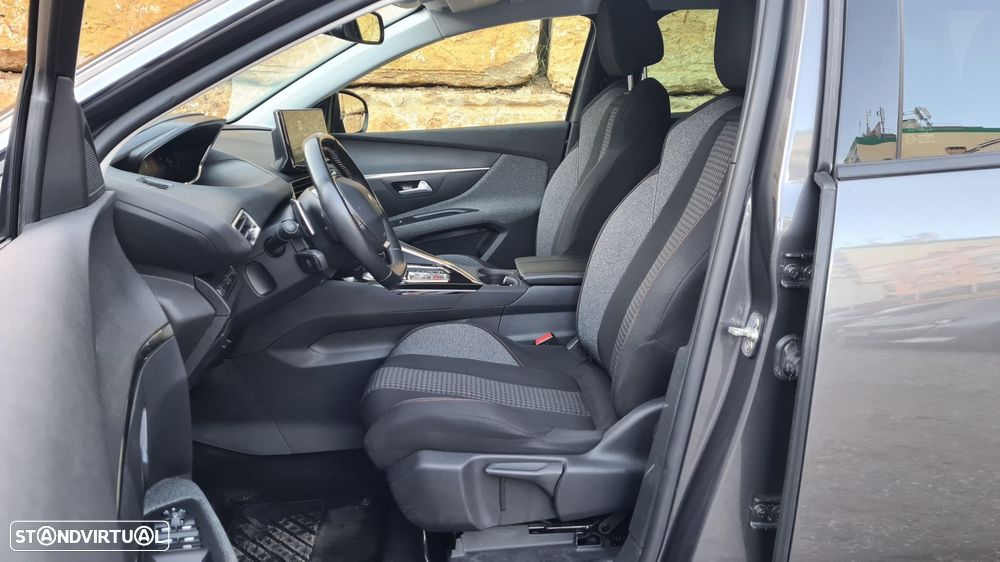 Peugeot 5008 - 40