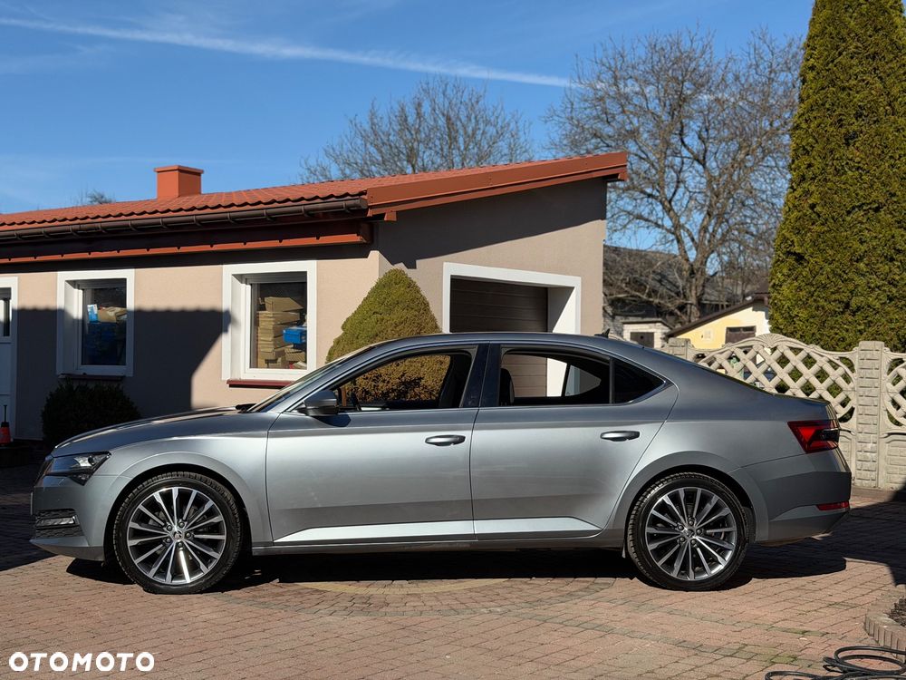 Skoda Superb 2.0 TDI SCR 4x4 Sportline DSG - 21