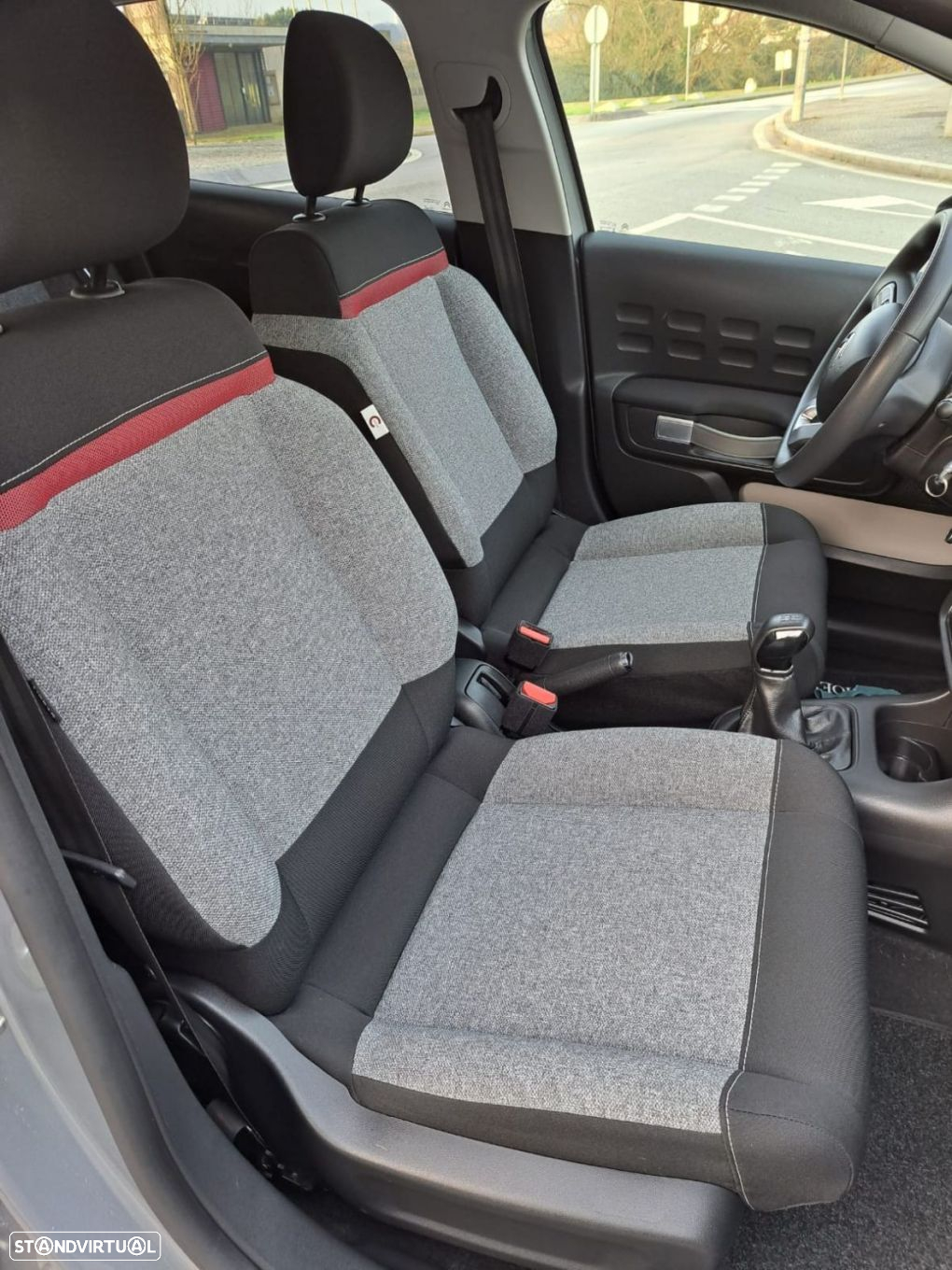 Citroën C3 1.2 PureTech C-Series - 38