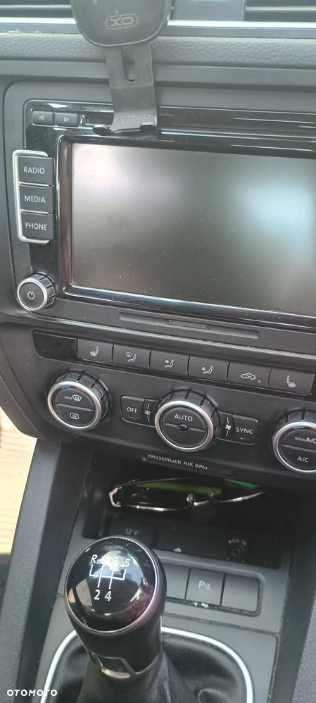 Volkswagen Jetta 1.6 TDI Comfortline - 6