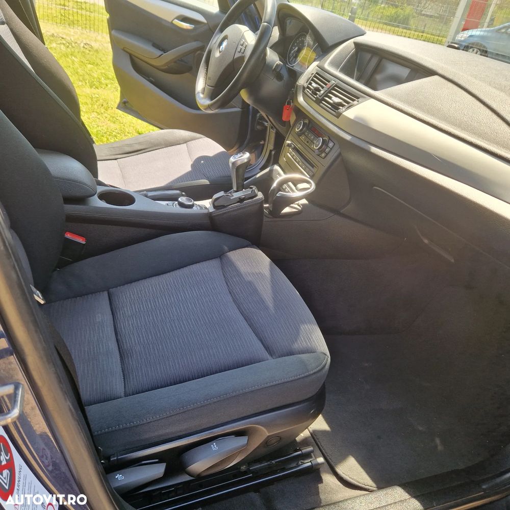 BMW X1 xDrive18d Sport Line - 16