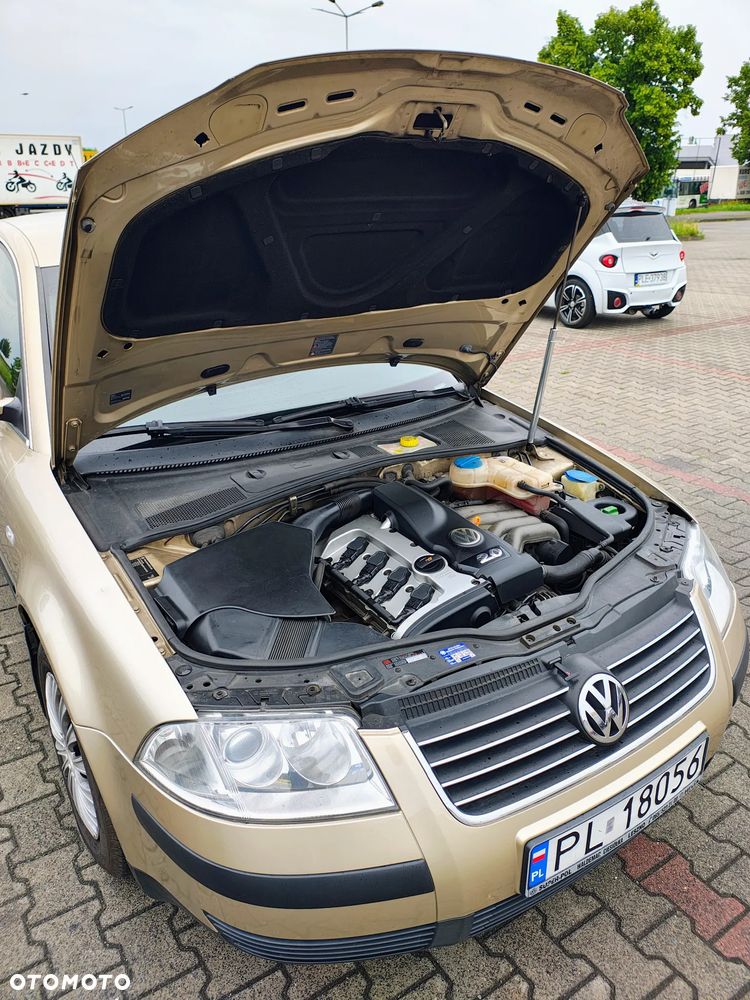 Volkswagen Passat 2.0 Comfortline - 20