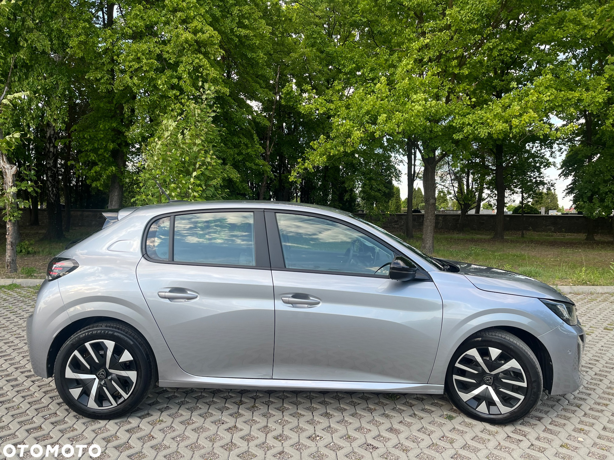 Peugeot 208 1.2 PureTech Active S&S - 14