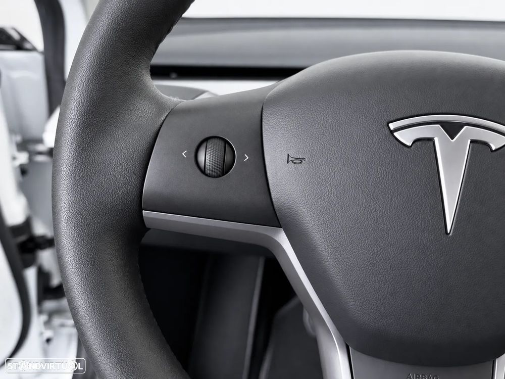 Tesla Model 3 Standard Range Plus RWD - 23
