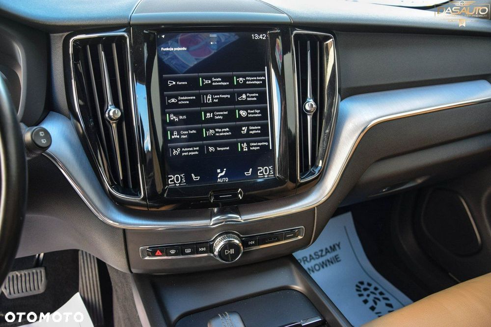 Volvo XC 60 B4 D AWD Geartronic Inscription - 26