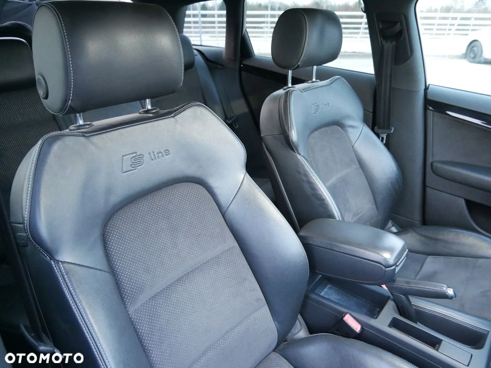 Audi A3 Sportback 1.4 TFSI S line Sportpaket (plus) - 23