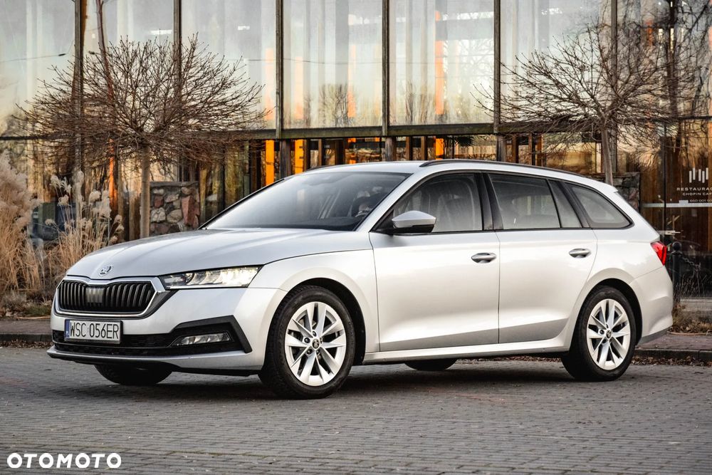 Skoda Octavia 1.5 TSI ACT Ambition - 8