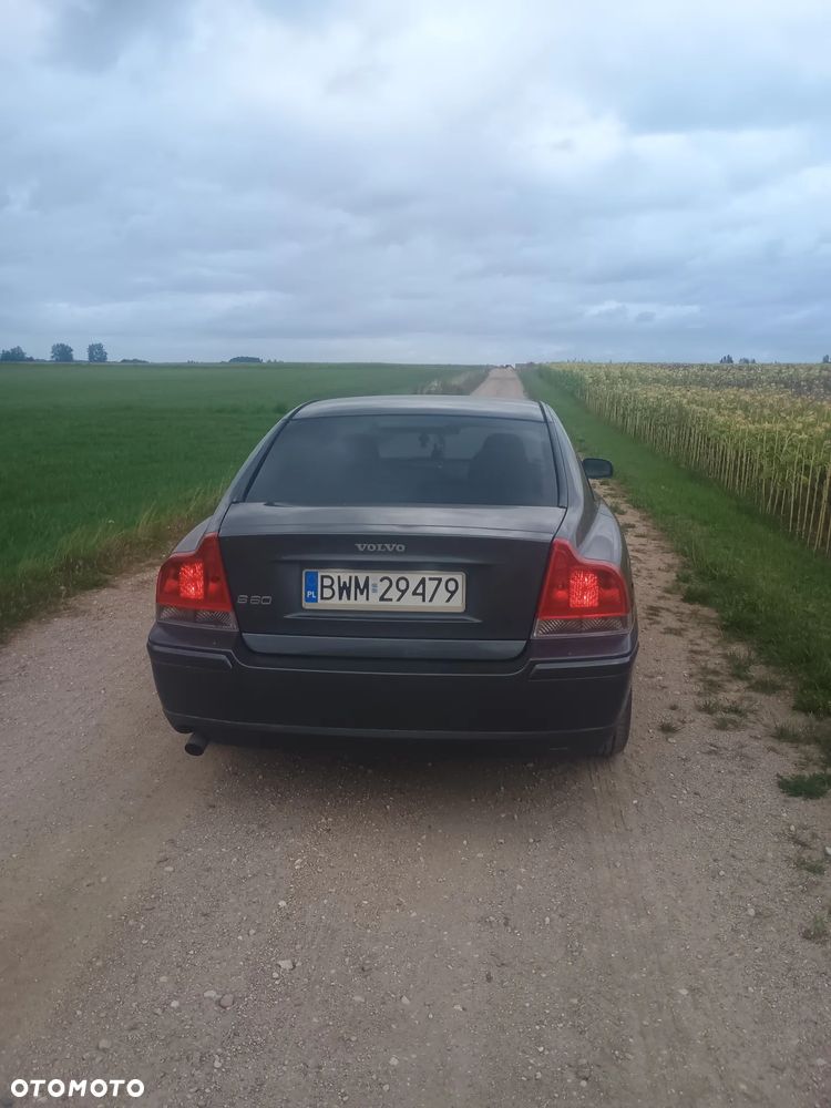 Volvo S60 2.4D5 Kinetic - 3
