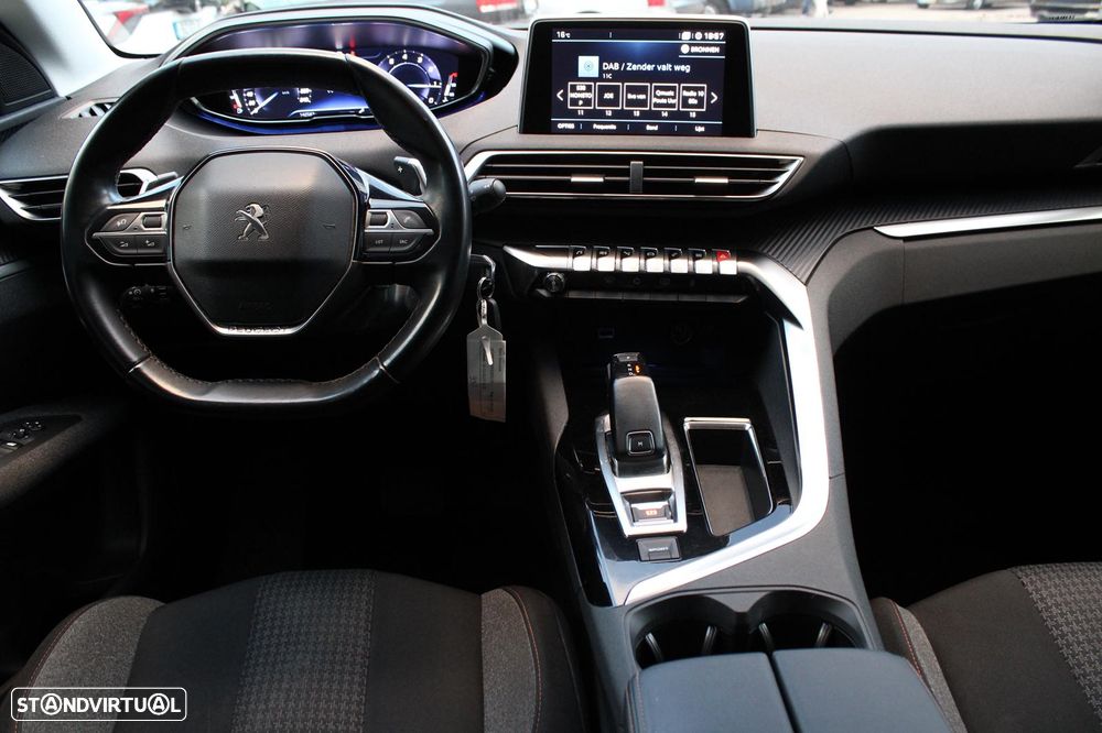 Peugeot 3008 PureTech 130 Stop & Start GPF EAT8 Active Business-Pack - 8