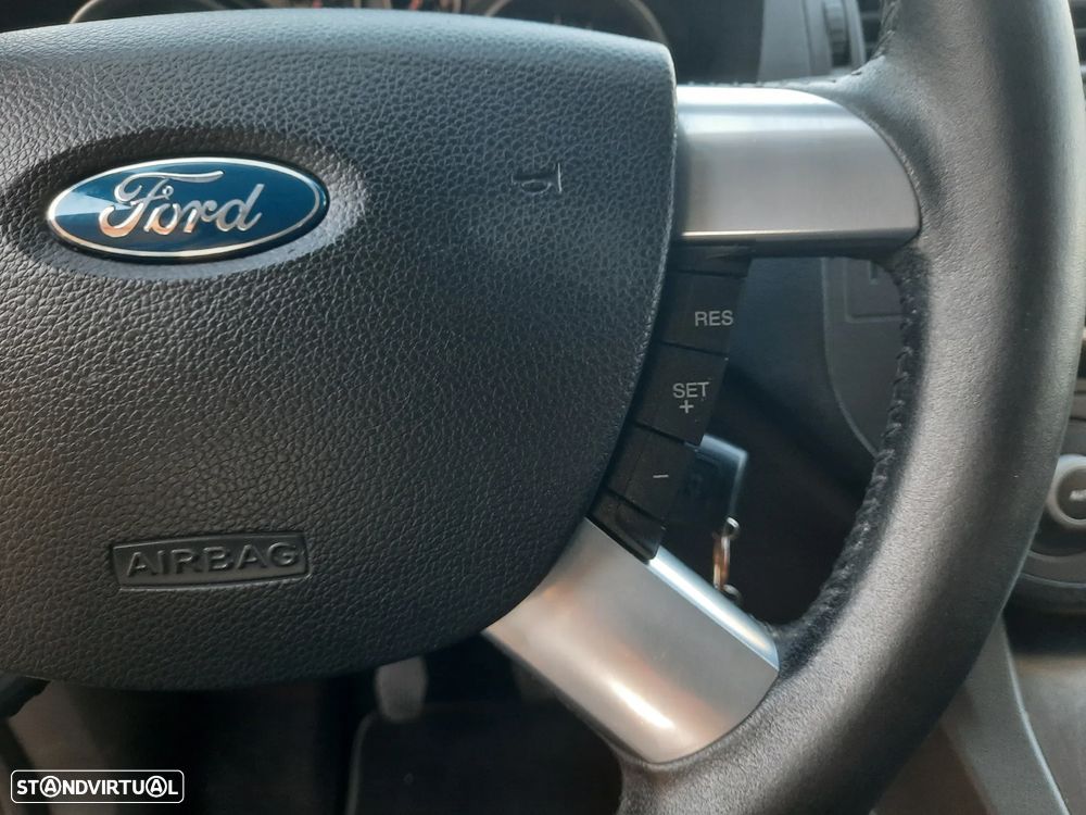 Ford C-Max 1.6 TDCi Titanium - 42