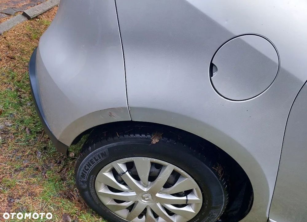 Renault Scenic 1.5 dCi Bose EDC - 10