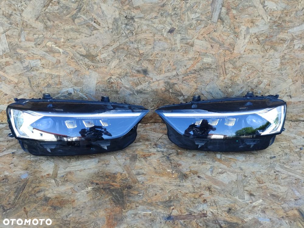 LAMPA LEWA PRZÓD KOMPLETNA LED VISION DS7 CROSSBACK LIFT