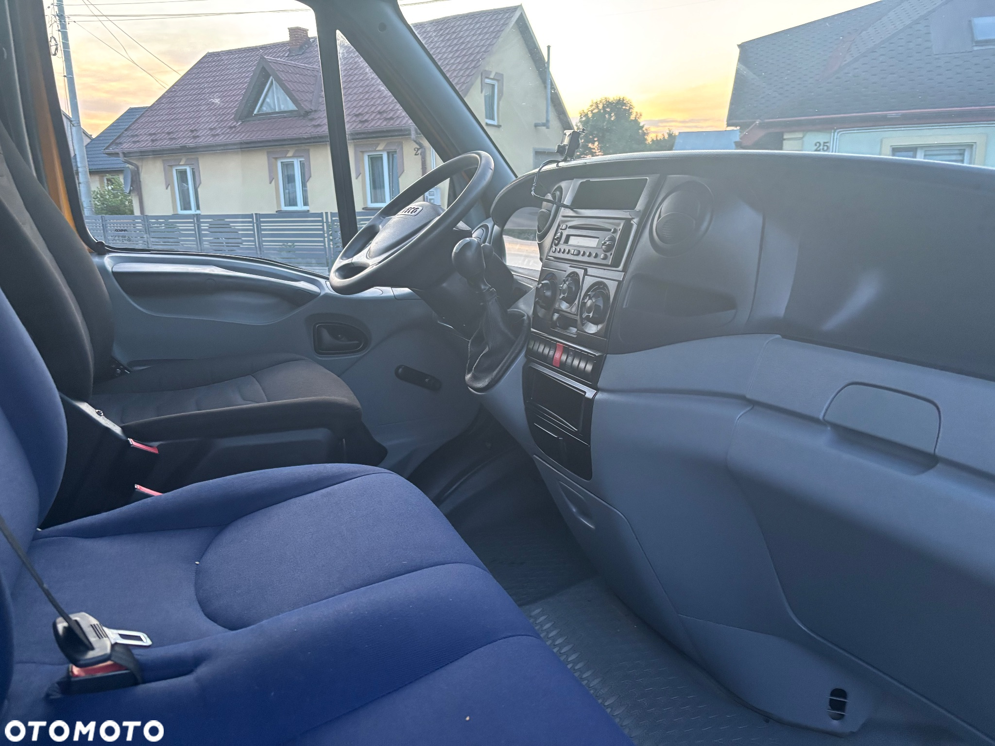 Iveco 35C12 - 8