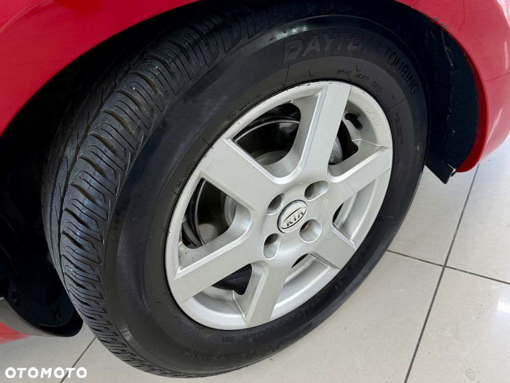 Kia Rio 1.2 L - 19