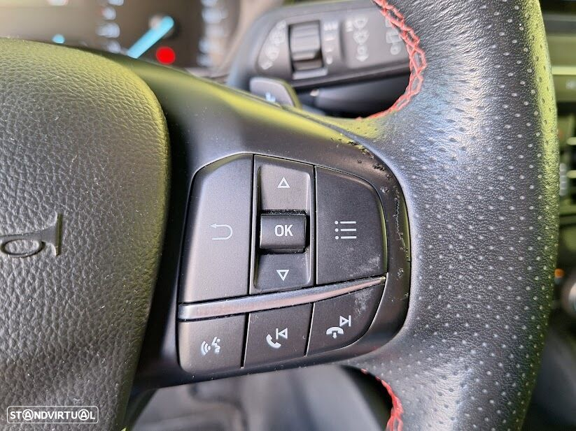 Ford Focus 1.0 EcoBoost MHEV ST-Line Aut. - 17