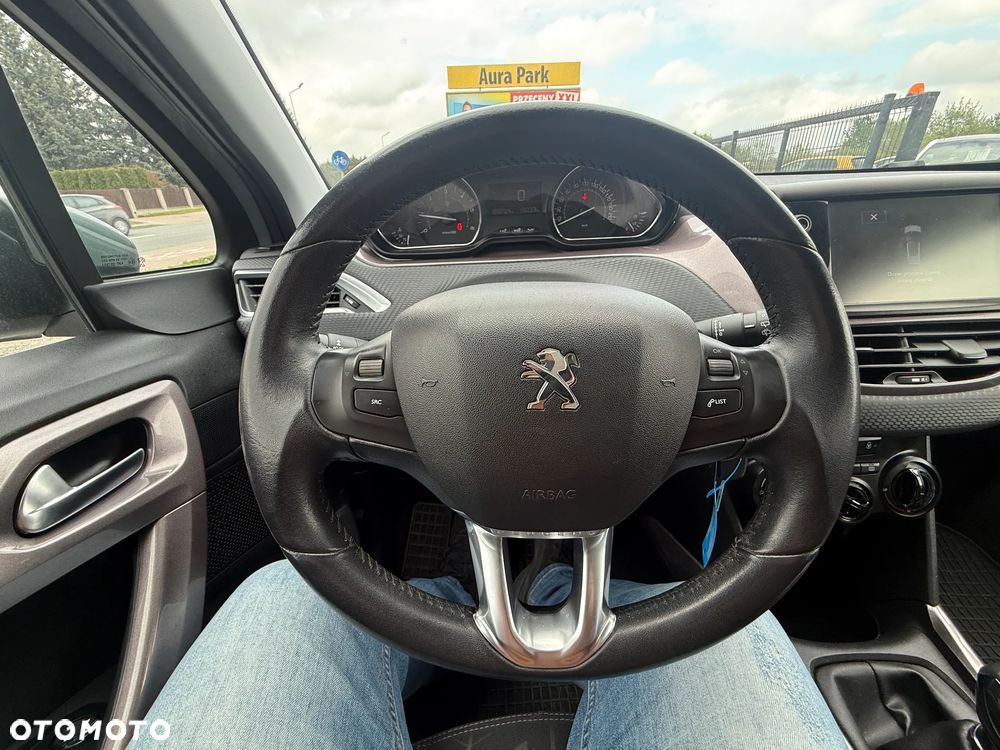 Peugeot 2008 e-HDi FAP 92 STOP & START Active - 29
