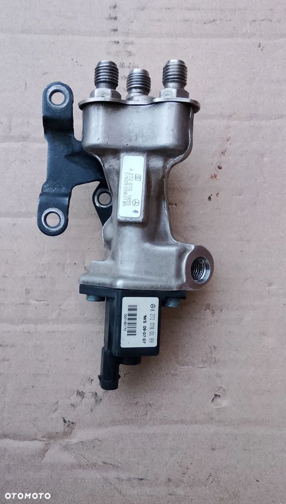 Rozdzielacz, zawór ciśnienia paliwa Mercedes E-klasa W212 W207 E350 3.5 CGI - 1