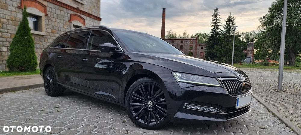 Skoda Superb 2.0 TDI DSG Premium Edition - 8