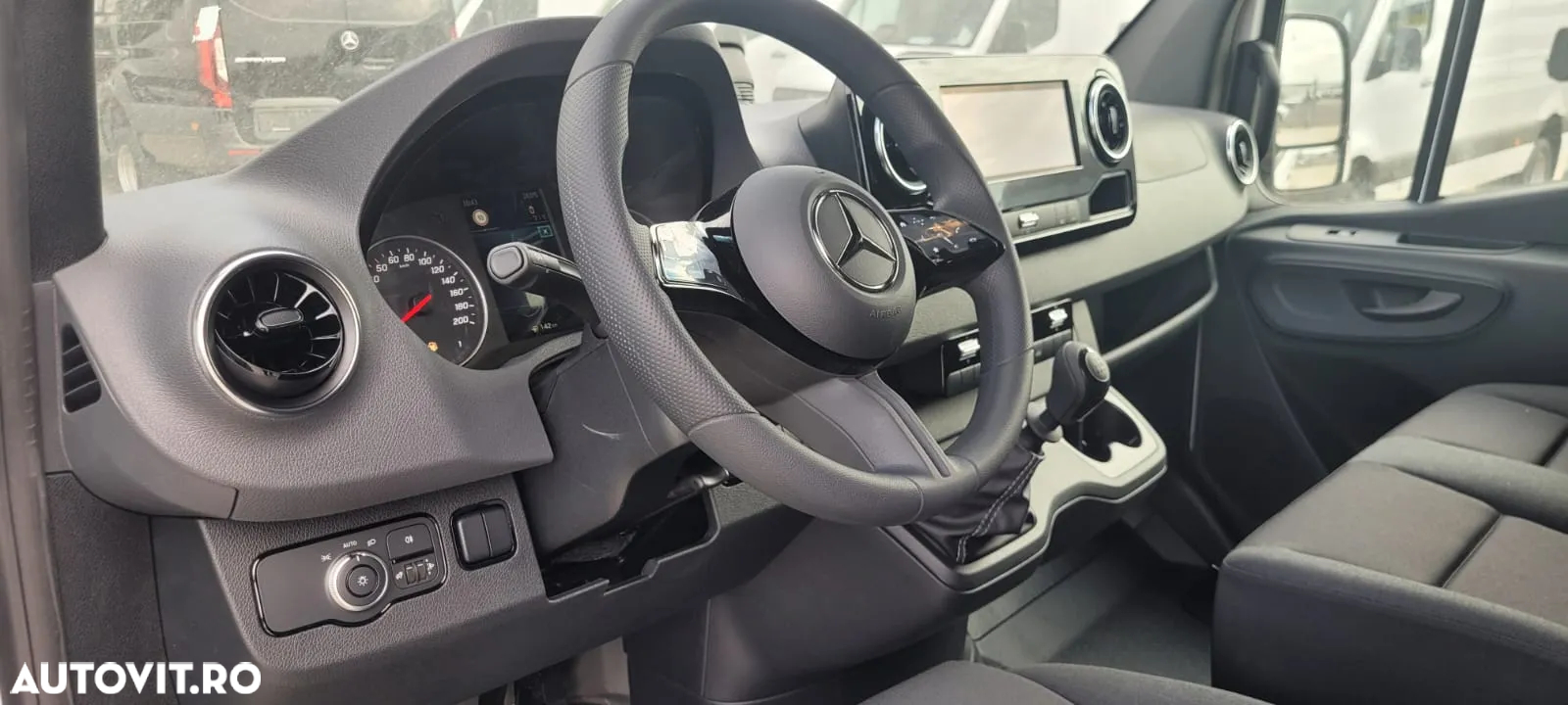 Mercedes-Benz Sprinter 317 - 6