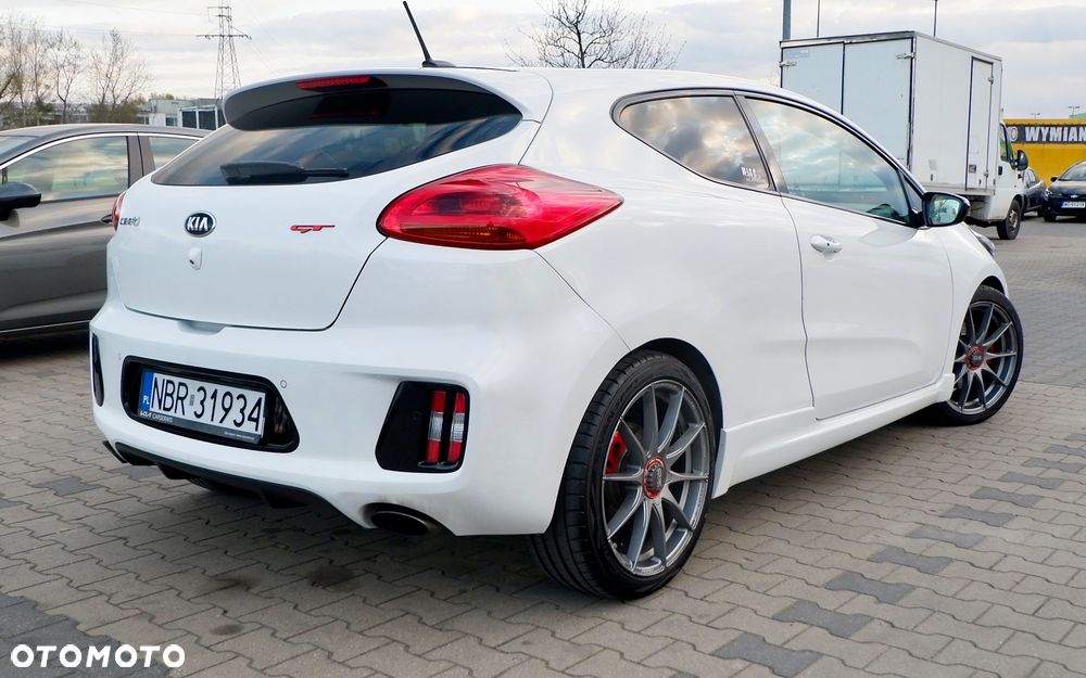 Kia ProCeed 1.6 T-GDI GT XL - 5