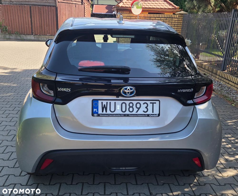 Toyota Yaris Hybrid 1.5 Active - 11