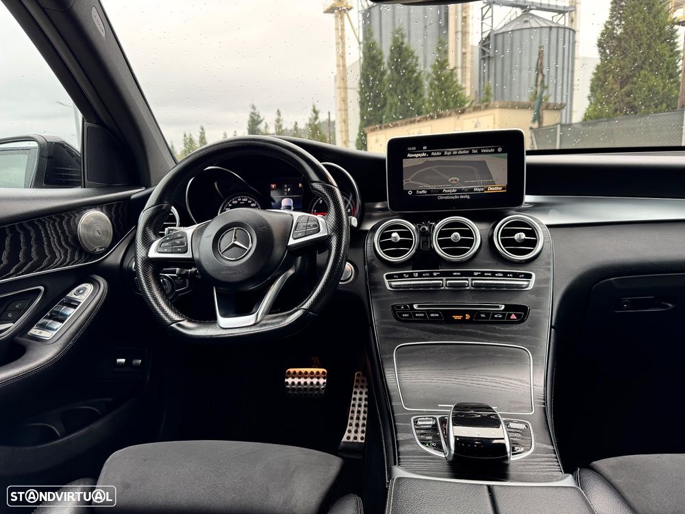 Mercedes-Benz GLC 250 d 4Matic 9G-TRONIC AMG Line - 11