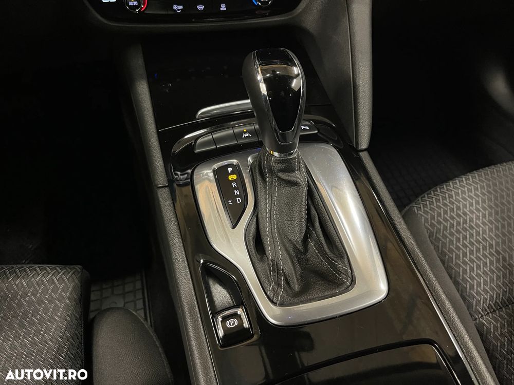 Opel Insignia Grand Sport 2.0 Start/Stop Aut. Elegance - 24