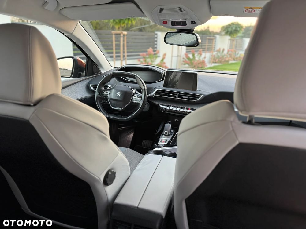 Peugeot 3008 THP 165 EAT6 Stop & Start Allure - 20