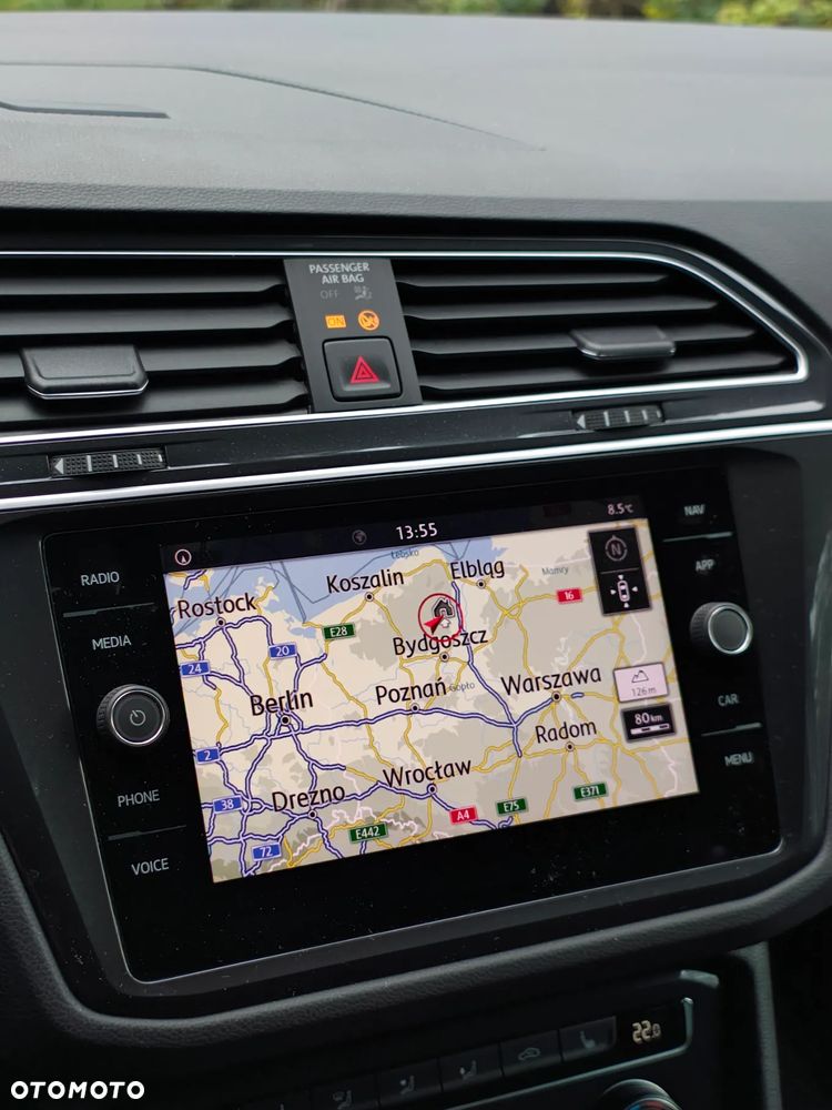 Volkswagen Tiguan - 36