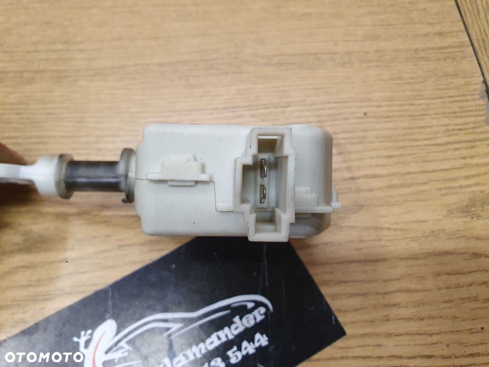 Siłownik 7M0862159 4B9962115B Silniczek Elektryczny Cięgno Zamka Klapy Bagażnika Audi A4 B6 Kombi Sedan 4B9962115B - 7