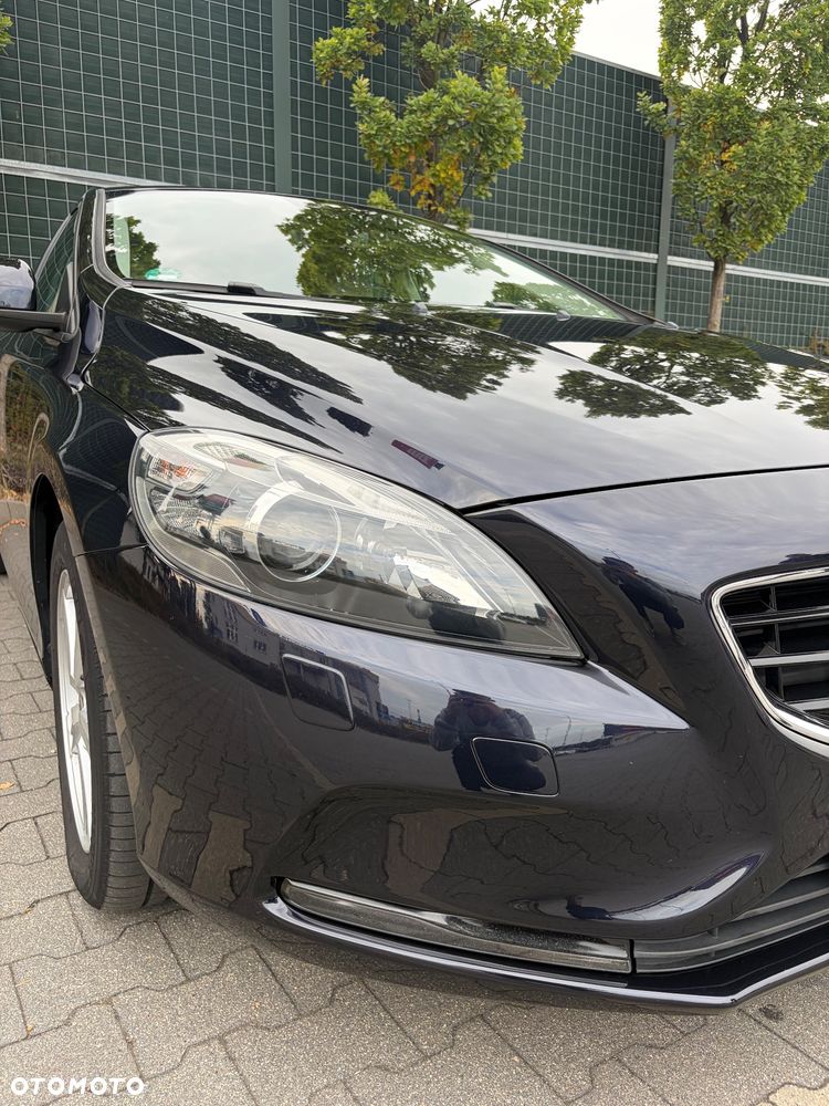 Volvo V40 - 15
