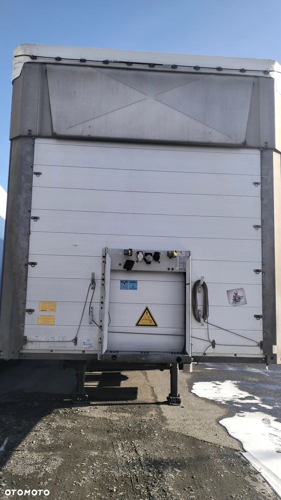 Schmitz Cargobull SCB*S3T - 18