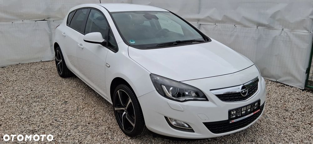 Opel Astra 1.4 Turbo Innovation