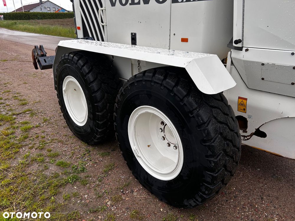 Volvo G946 - 10