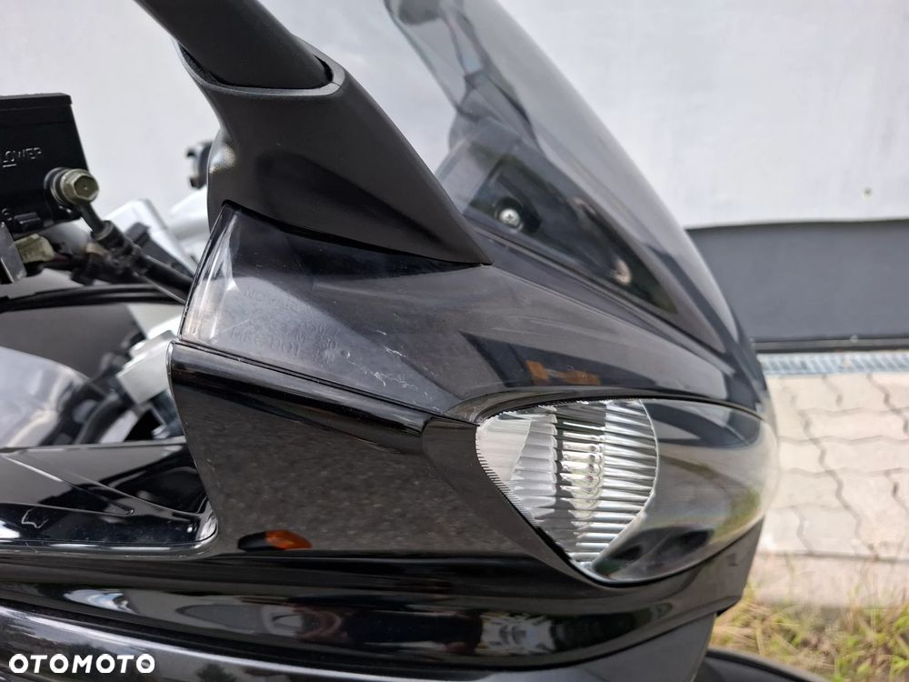 Yamaha FZ6 - 8
