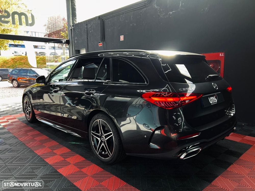 Mercedes-Benz C 300 d AMG Line - 11