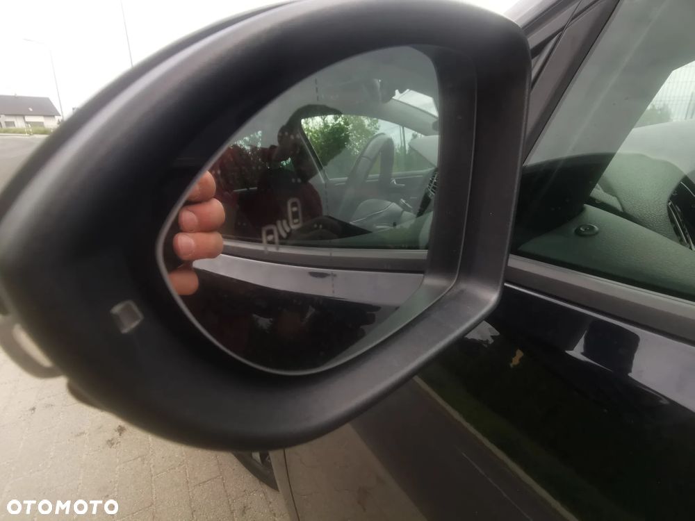 Volkswagen Golf 1.0 TSI IQ Drive - 31