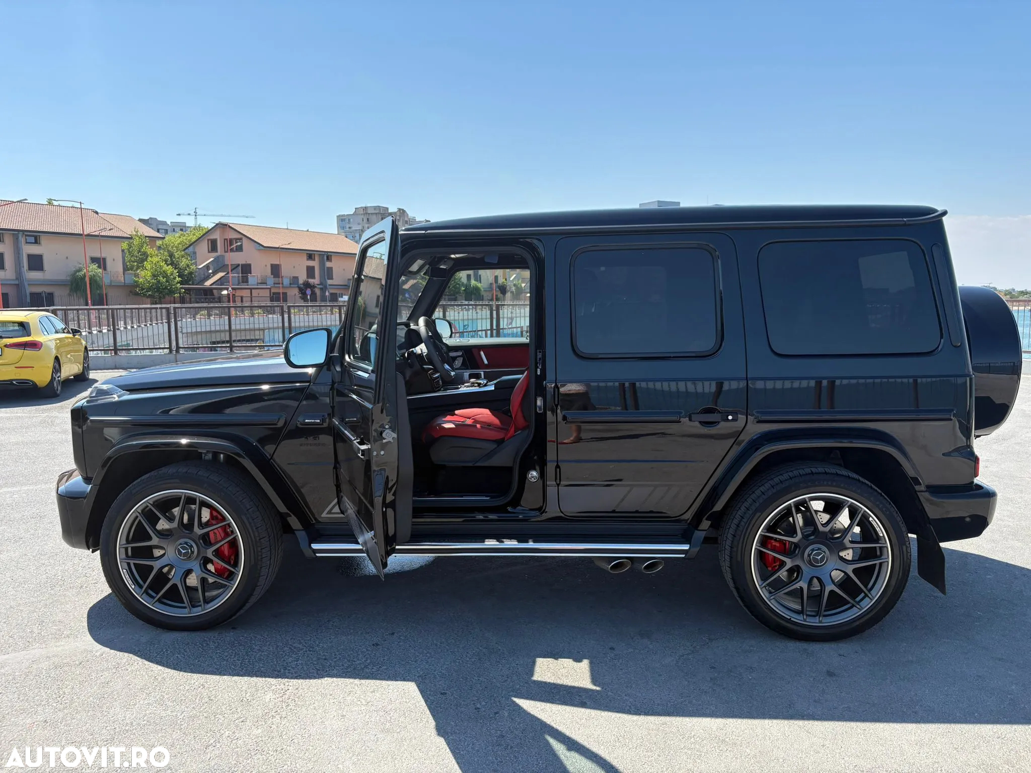 Mercedes-Benz G - 12