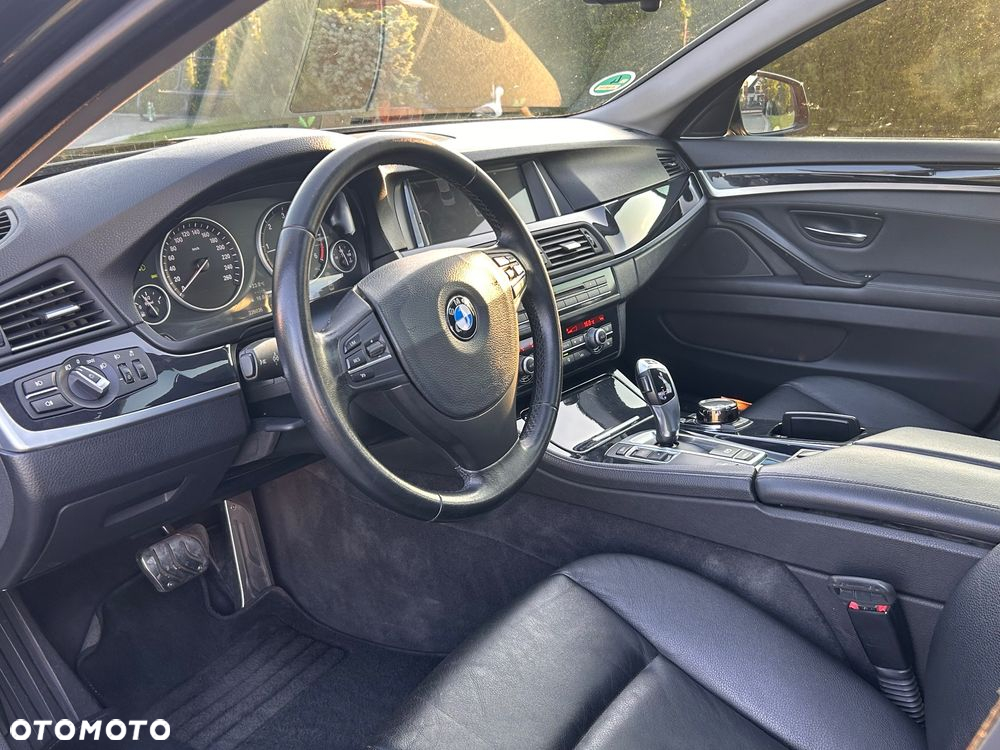 BMW Seria 5 - 18