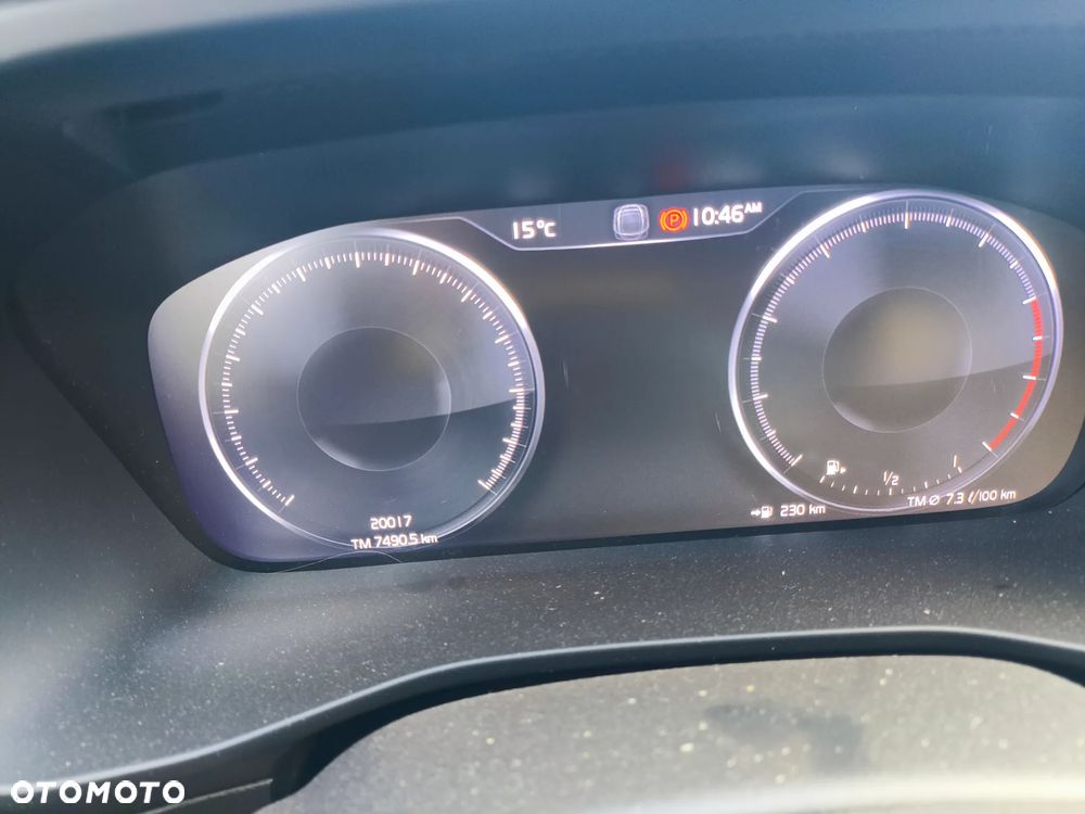Volvo XC 40 T2 Core - 25